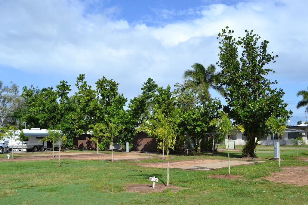 Dunk Island View Caravan Park Wongaling Beach ภายนอก รูปภาพ